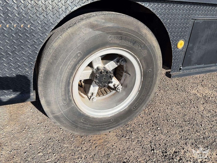 1993-international-4900-image-29