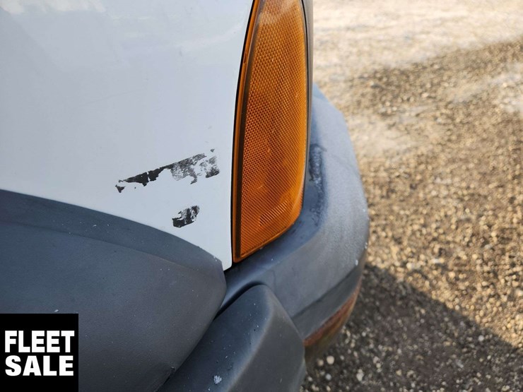 2005-ford-f550-image-38