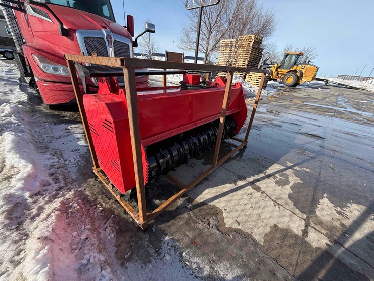 2025-giyi-mulcher-image-5