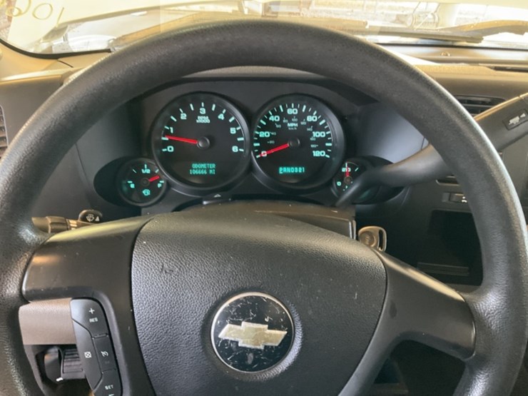 2009-chevrolet-silverado-1500-image-16