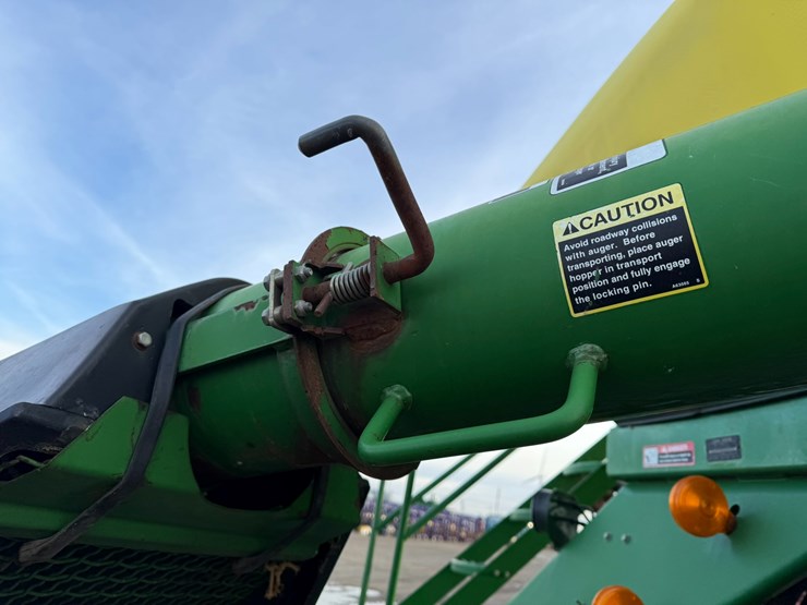 john-deere-1890-image-90