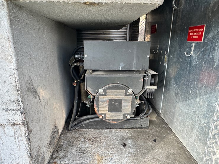 1998-american-lafrance-pumper-image-17