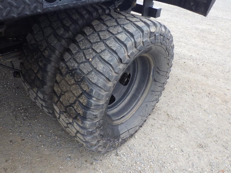 2016-dodge-3500-image-15