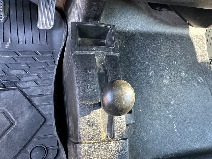 2019-chevrolet-2500-image-66