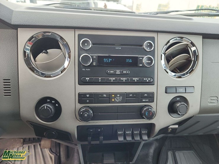 2015-ford-f350-image-21