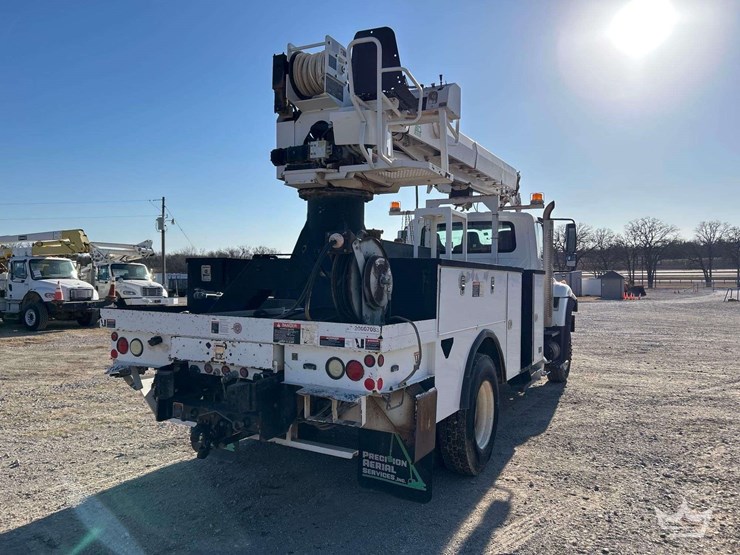 2012-international-workstar-7300-image-3