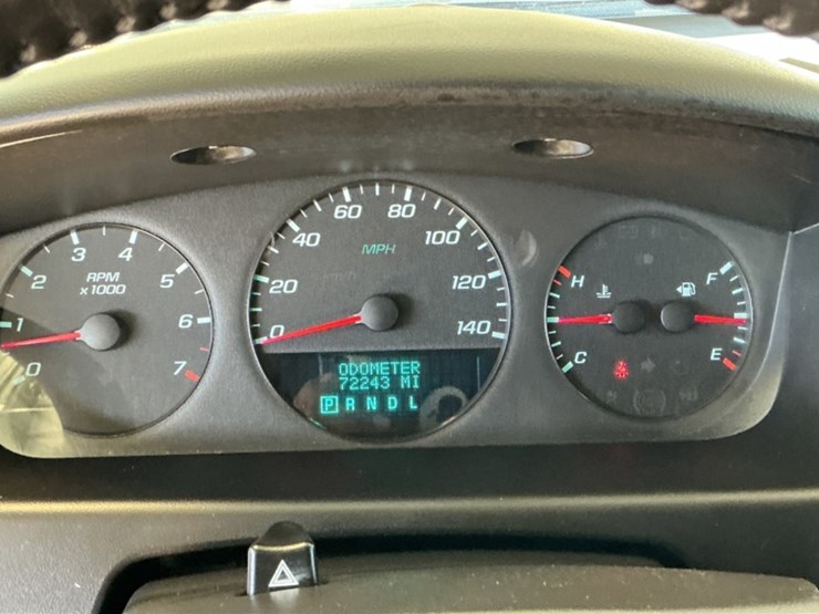 2012-chevrolet-impala-sdn-image-16