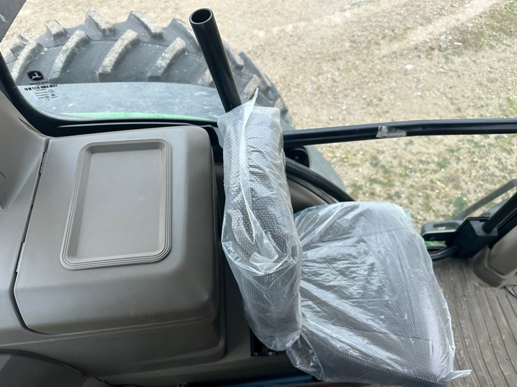 john-deere-8r-280-image-65