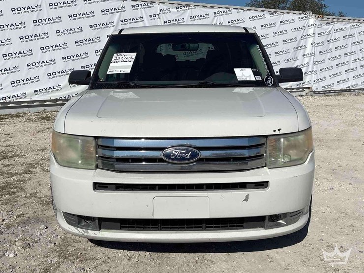 2011-ford-flex-image-29