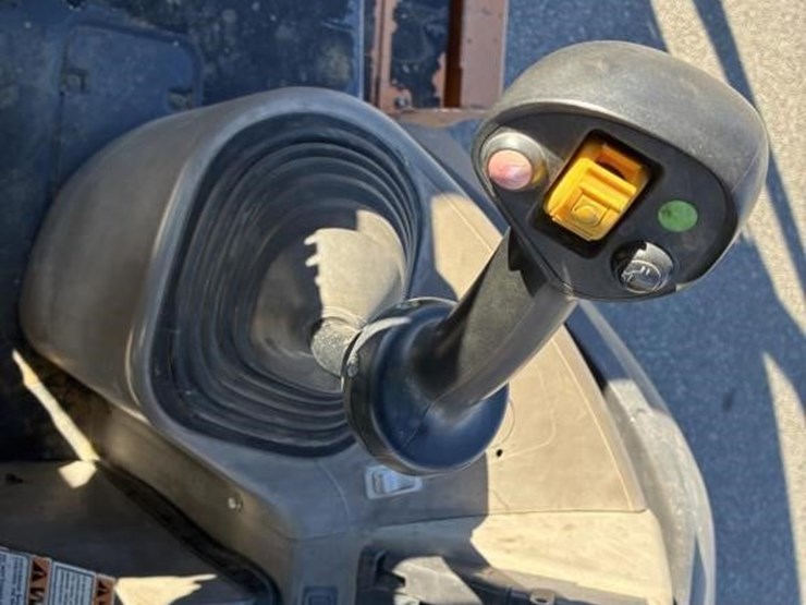 2016-case-570n-ep-image-13