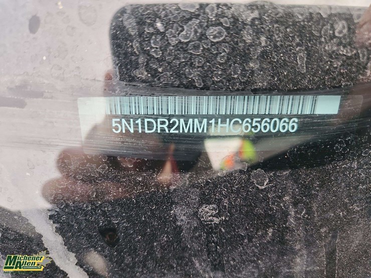 2017-nissan-pathfinder-image-34