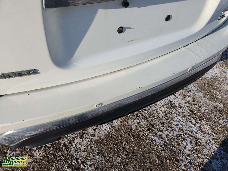 2017-nissan-pathfinder-image-34