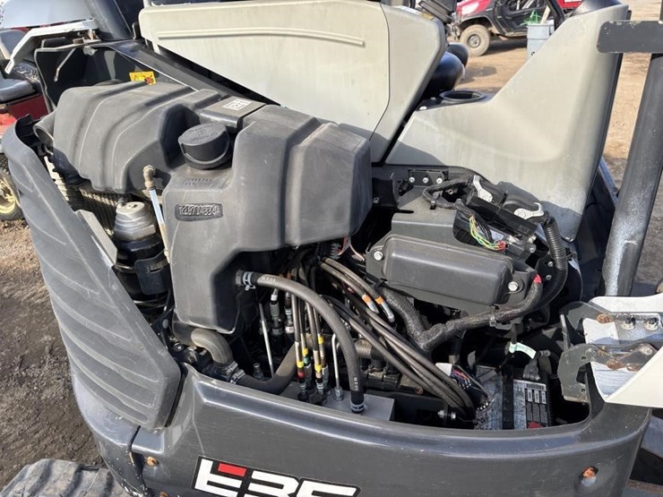 2021-bobcat-e35-image-38