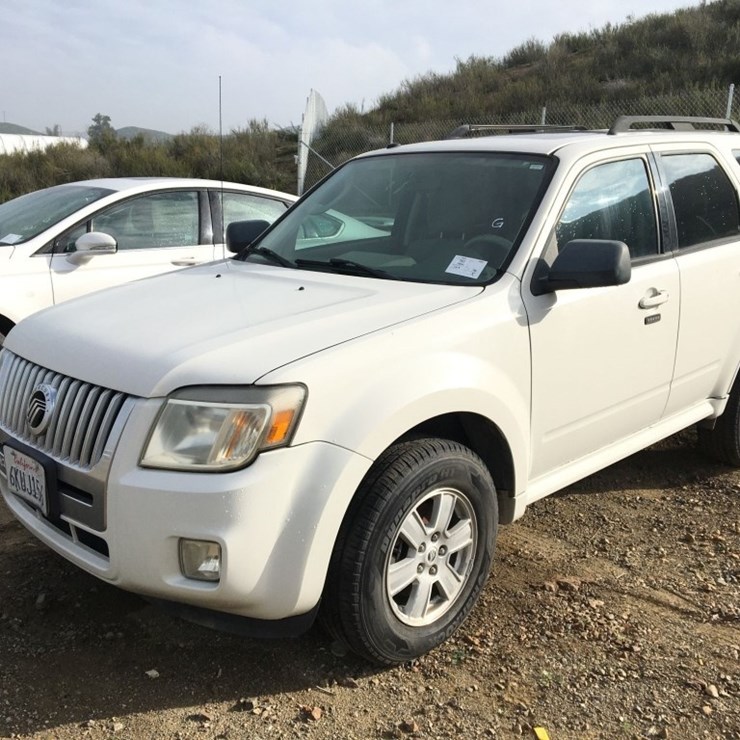 2010 MERCURY MARINER