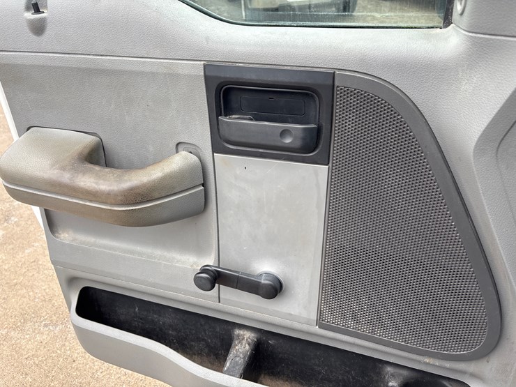 2008-ford-f150-image-10