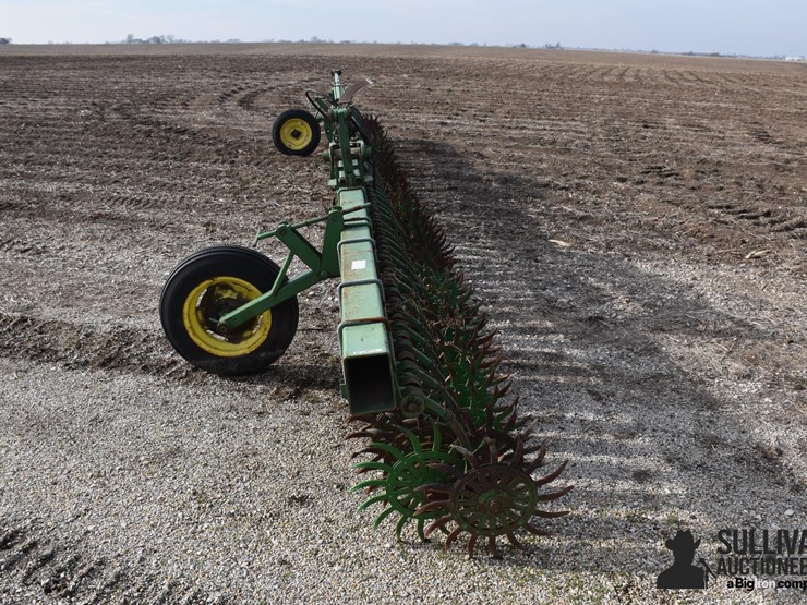 john-deere-400-image-2