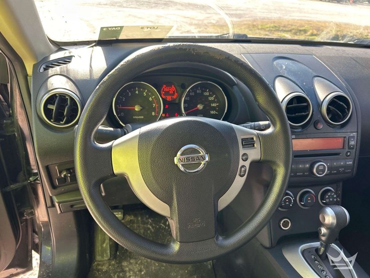 2010-nissan-rogue-image-13