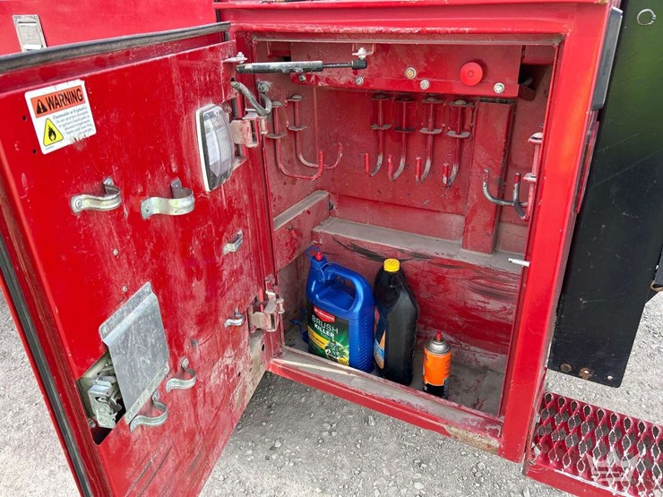 2017-dodge-3500-image-24