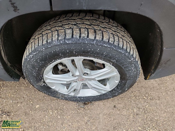 2022-gmc-terrain-sle-image-13