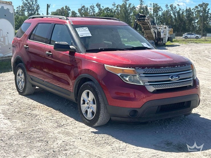 2014-ford-explorer-image-2