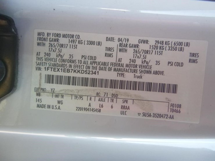 2019-ford-f150-image-18