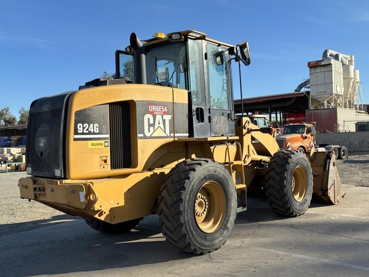 caterpillar-924g-image-3