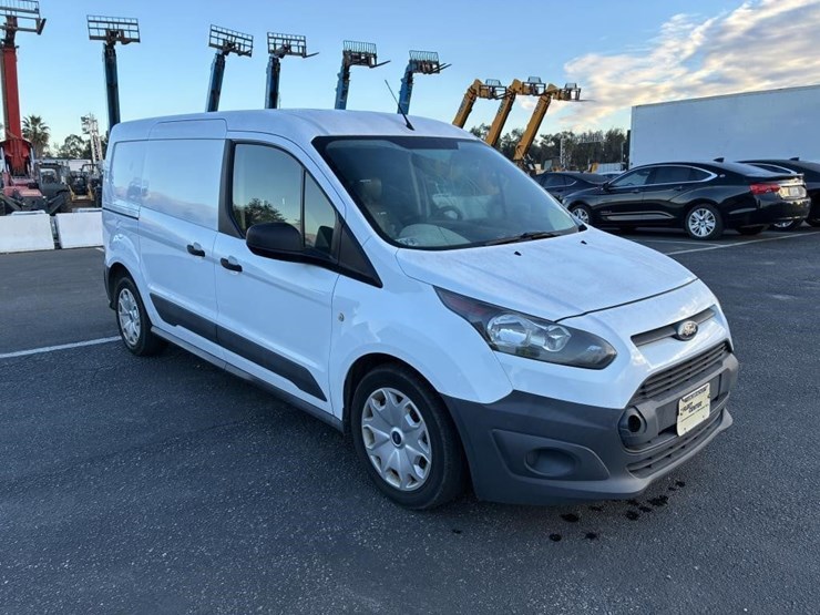 2016-ford-transit-image-2