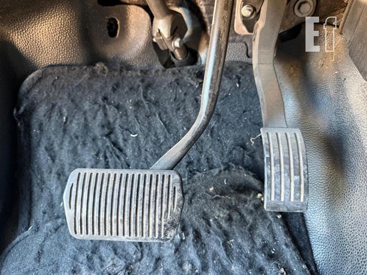 2019-ford-transit-connect-image-15