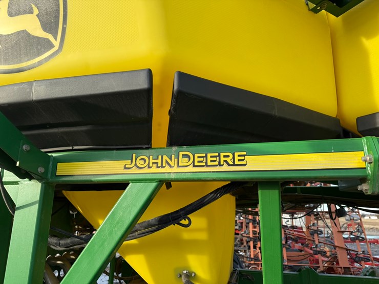 john-deere-1890-image-64