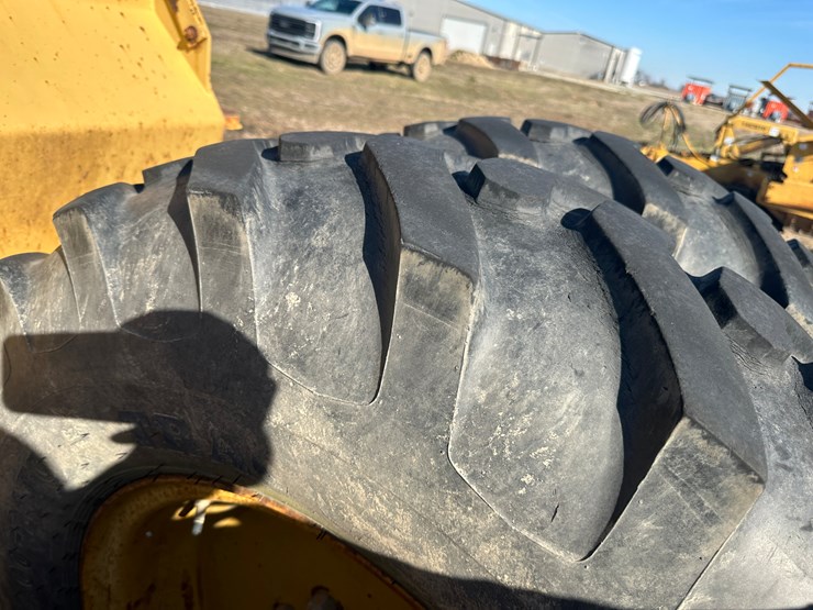 1999-reynolds-10c-image-11