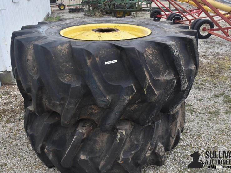 24.5-32-tractor-duals-image-3