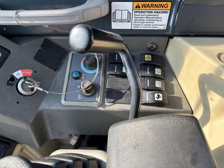 2016-mustang-800z-image-37