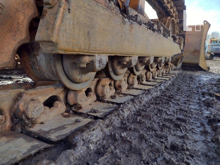 komatsu-d31a-17-image-32