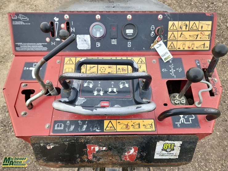 2019-toro-dingo-tx427-image-24