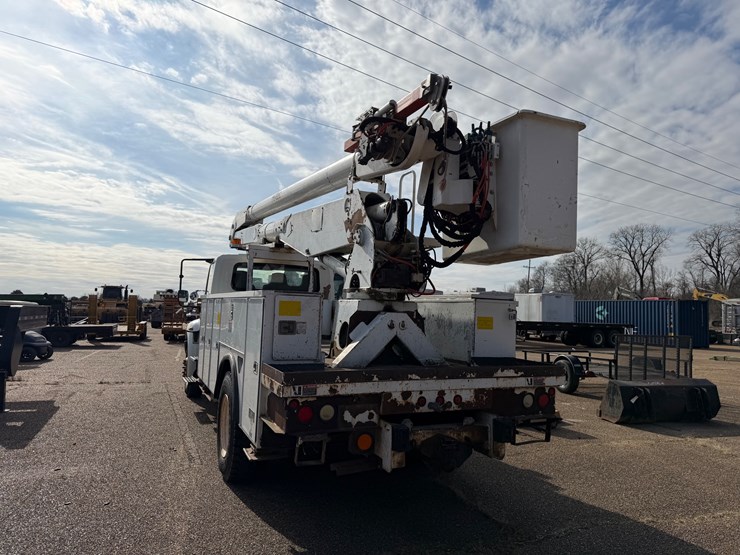 2008-international-durastar-4300-image-3