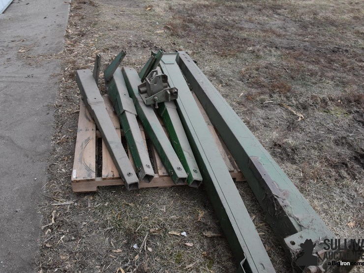 john-deere-planter-markers-image-8