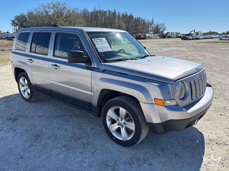 2016-jeep-patriot-image-2