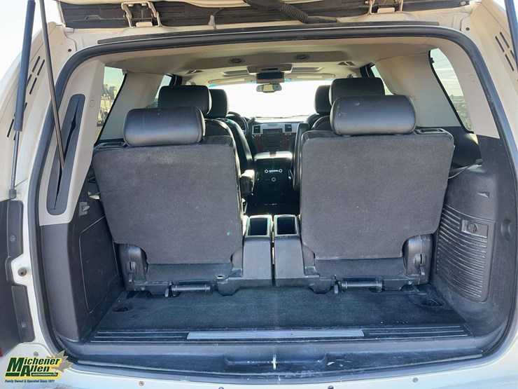 2007-cadillac-escalade-image-21