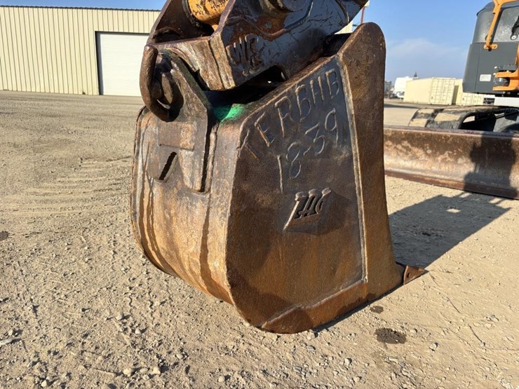 2016-mustang-800z-image-12