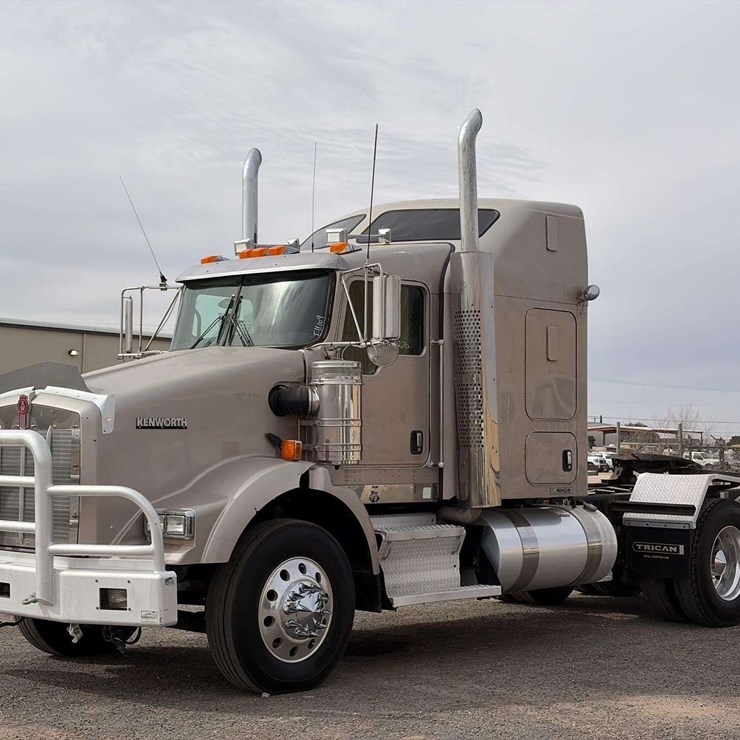 2012 KENWORTH T800