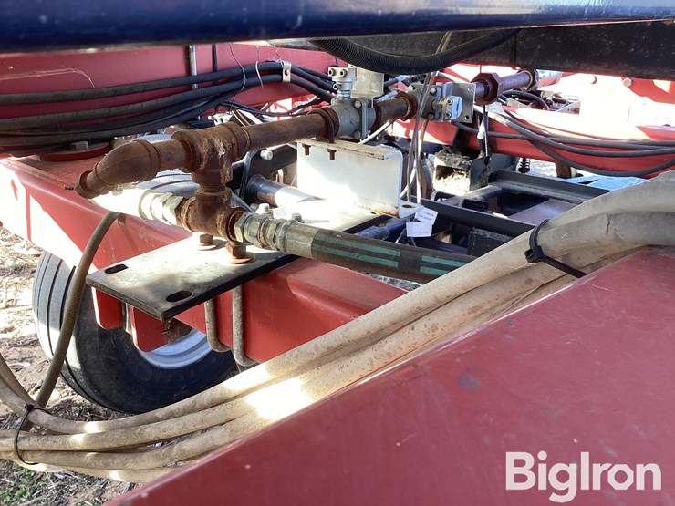 case-dmi-nt5310-nutri-till’r-liquid-fertilizer/nh3-applicator-image-15