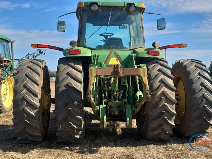 john-deere-8320-image-6