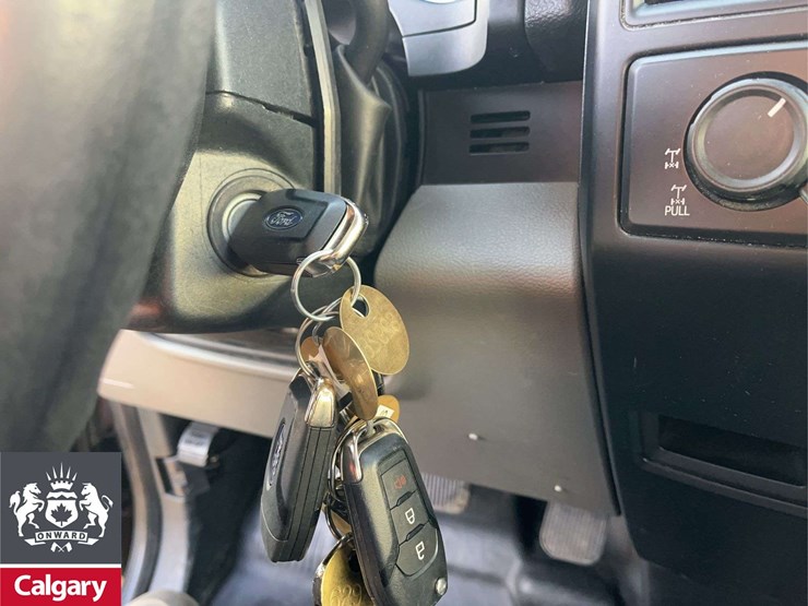 2016-ford-f150-image-22