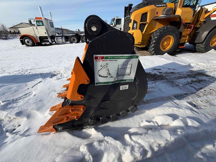 2025-excavator-bucket-image-6