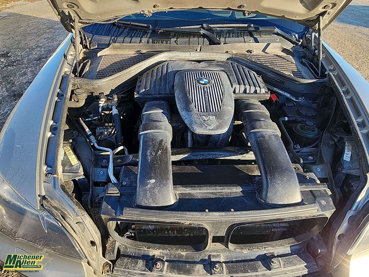 2009-bmw-x5-image-28