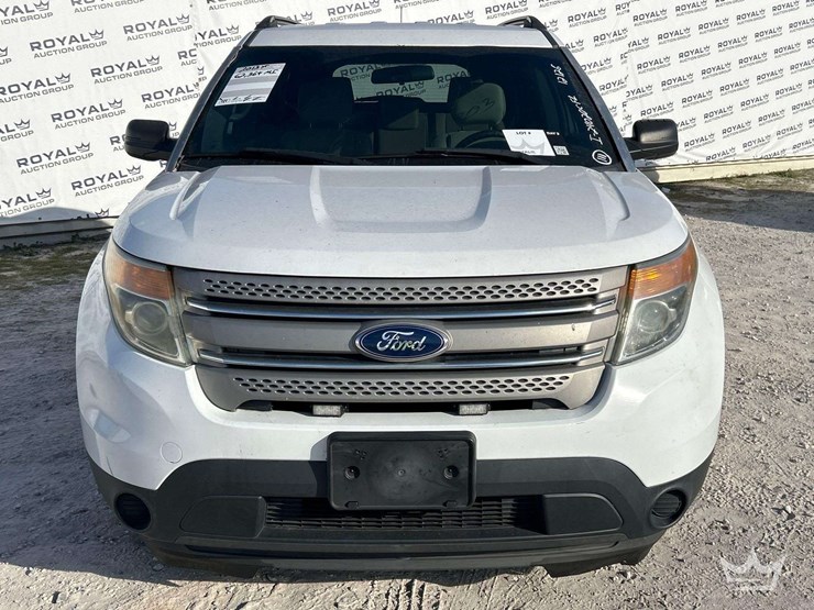 2013-ford-explorer-image-29
