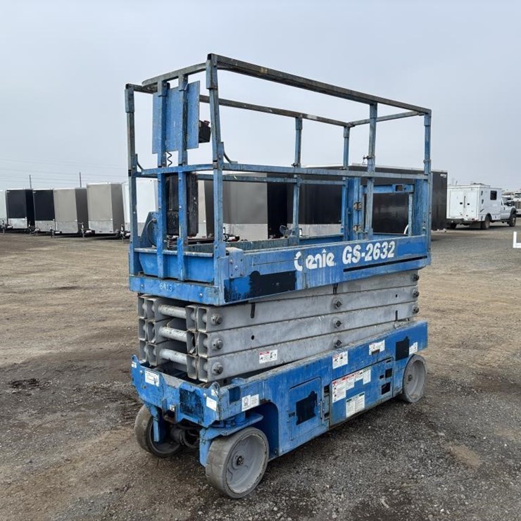 2013 GENIE GS2632