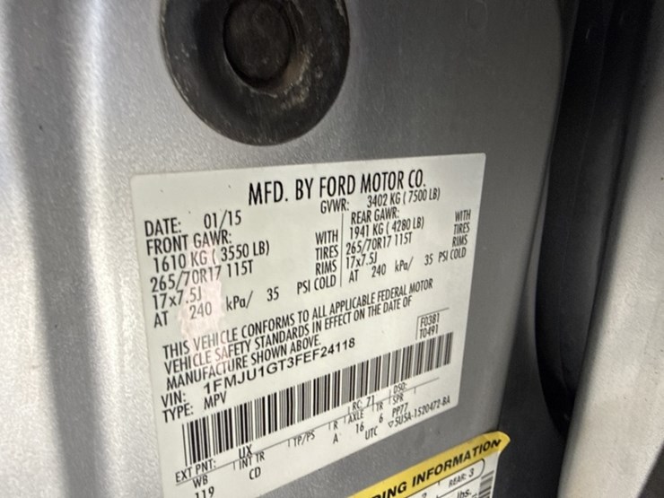 2015-ford-expedition-image-15