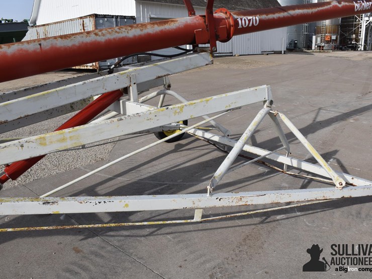 buhler-1070-swing-away-auger-image-15