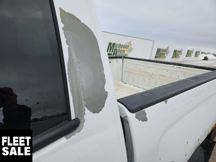 2014-chevrolet-silverado-1500-image-42